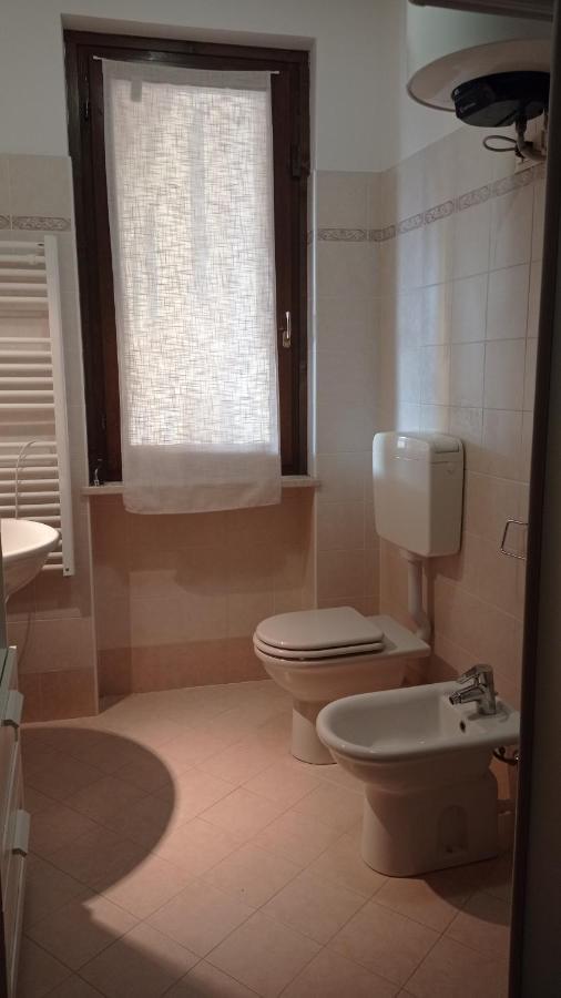 La Dama Di Fiori Villa Verolanuova Buitenkant foto